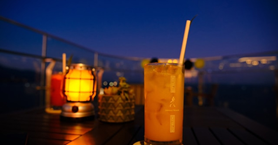 ラウンジテラス